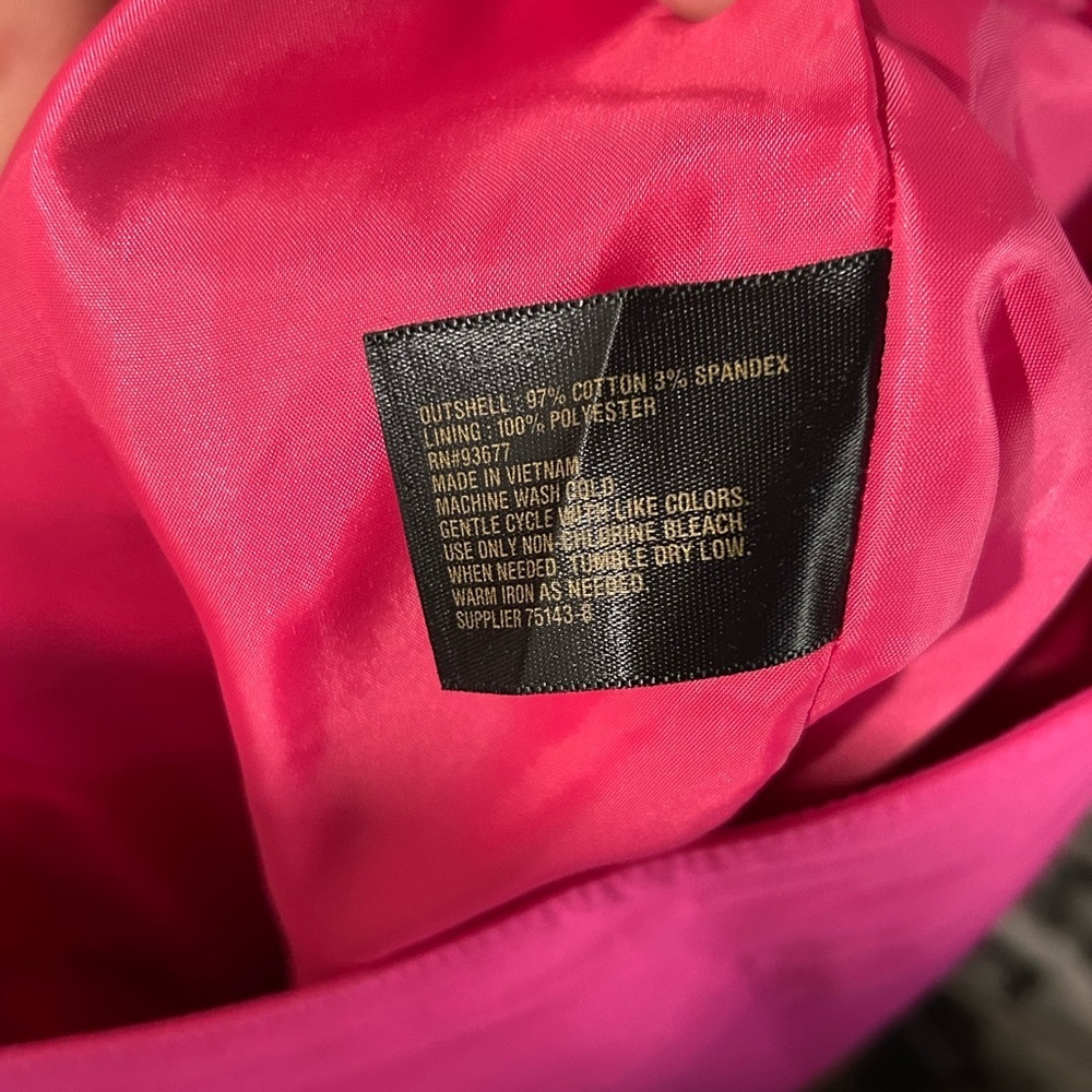 Pink Modern Fuchsia Pencil Skirt - Picture 5 of 7